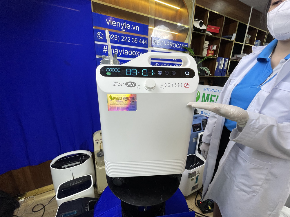 may-tao-oxy-oxygen-y-te-gia-dinh-tai-nha-cho-nguoi-benh-nguoi-gia-5-lit-foras-oxy500-images-10