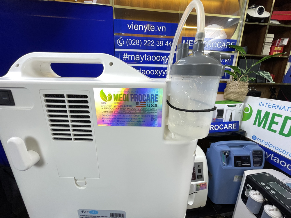 may-tao-oxy-oxygen-y-te-gia-dinh-tai-nha-cho-nguoi-benh-nguoi-gia-5-lit-foras-oxy500-images-5